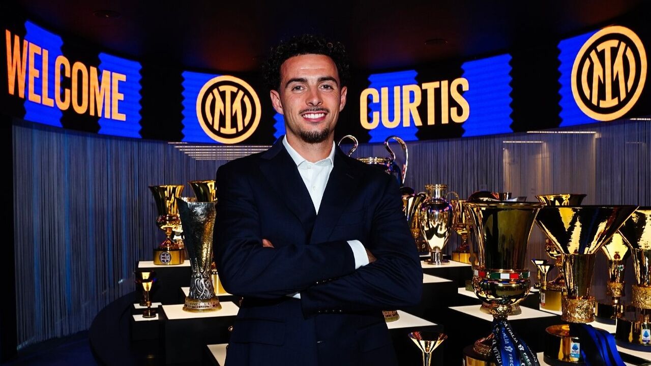 Curtis Jones no Inter Milão