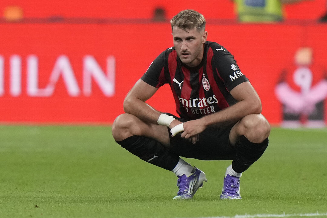 AC Milan's Santiago Gimenez reacts at the end of a Serie A soccer match between AC Milan and Cremonese, at