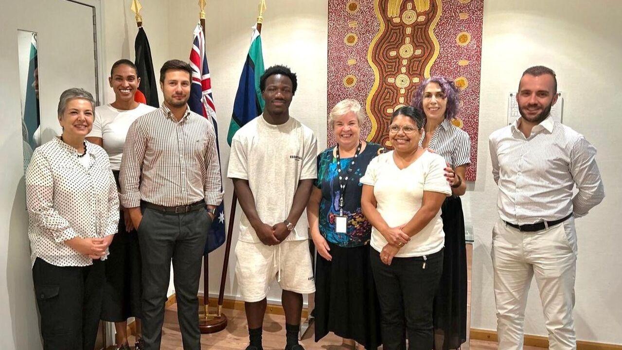 Jovens jogadores australianos visitam a embaixada da Austrália em Lisboa