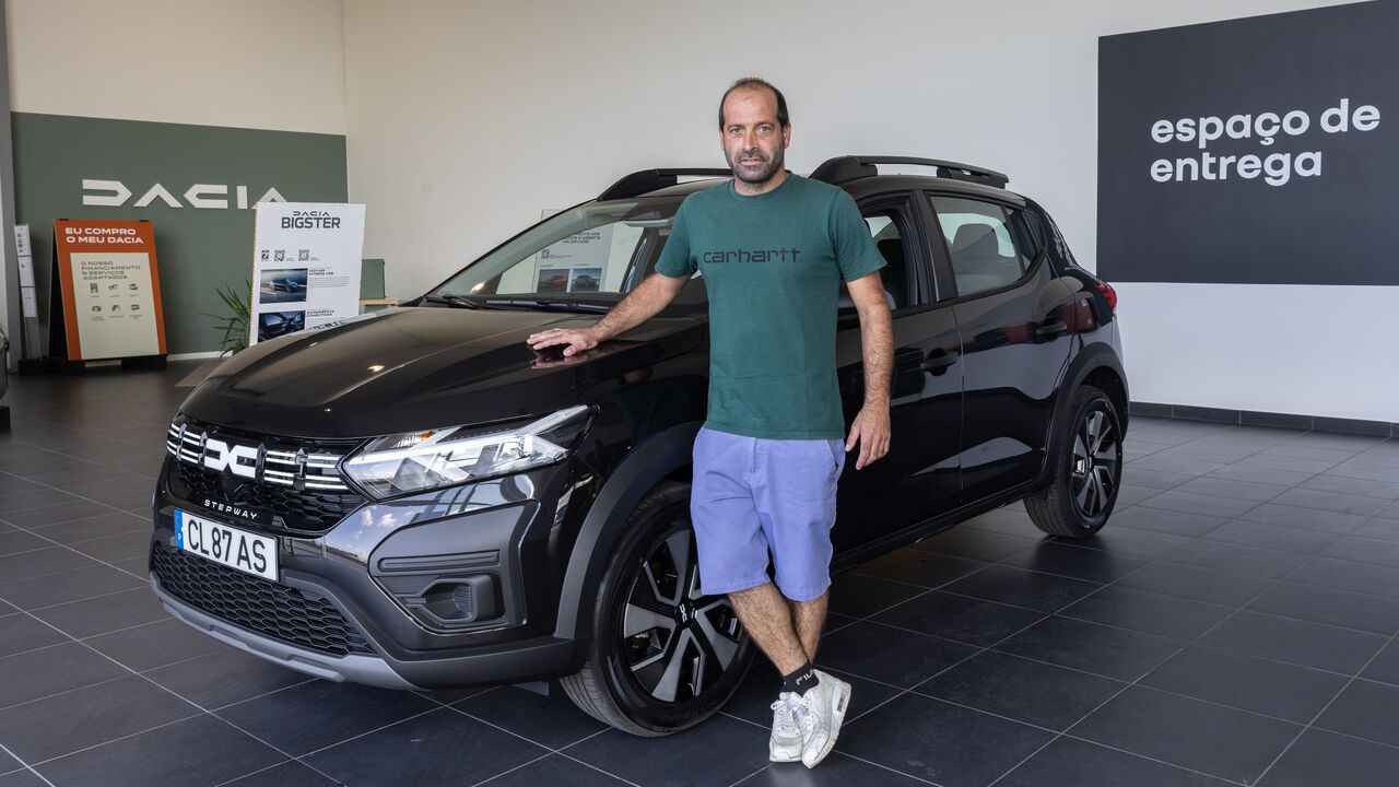Campeão de 2025/26 recebeu prémio