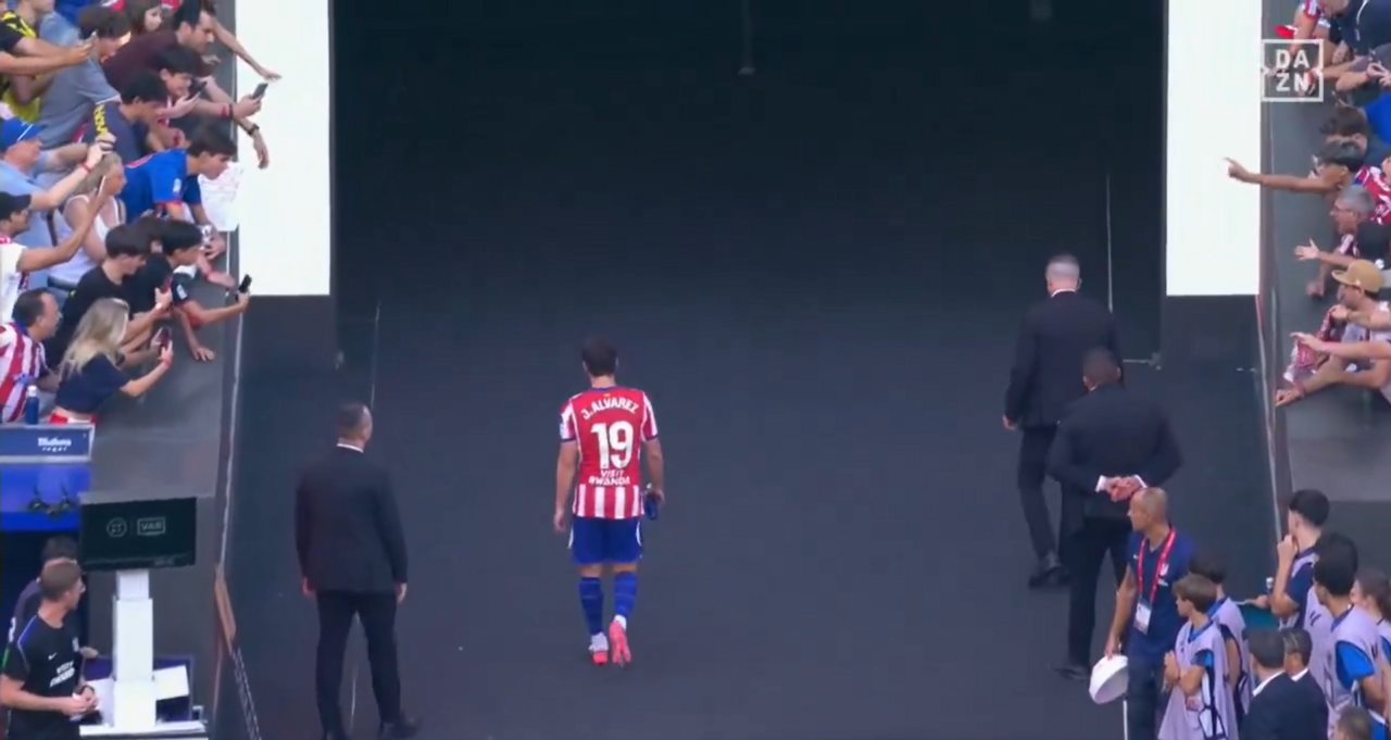 Julián Álvarez saiu disparado para o balneário após o empate com o Villarreal