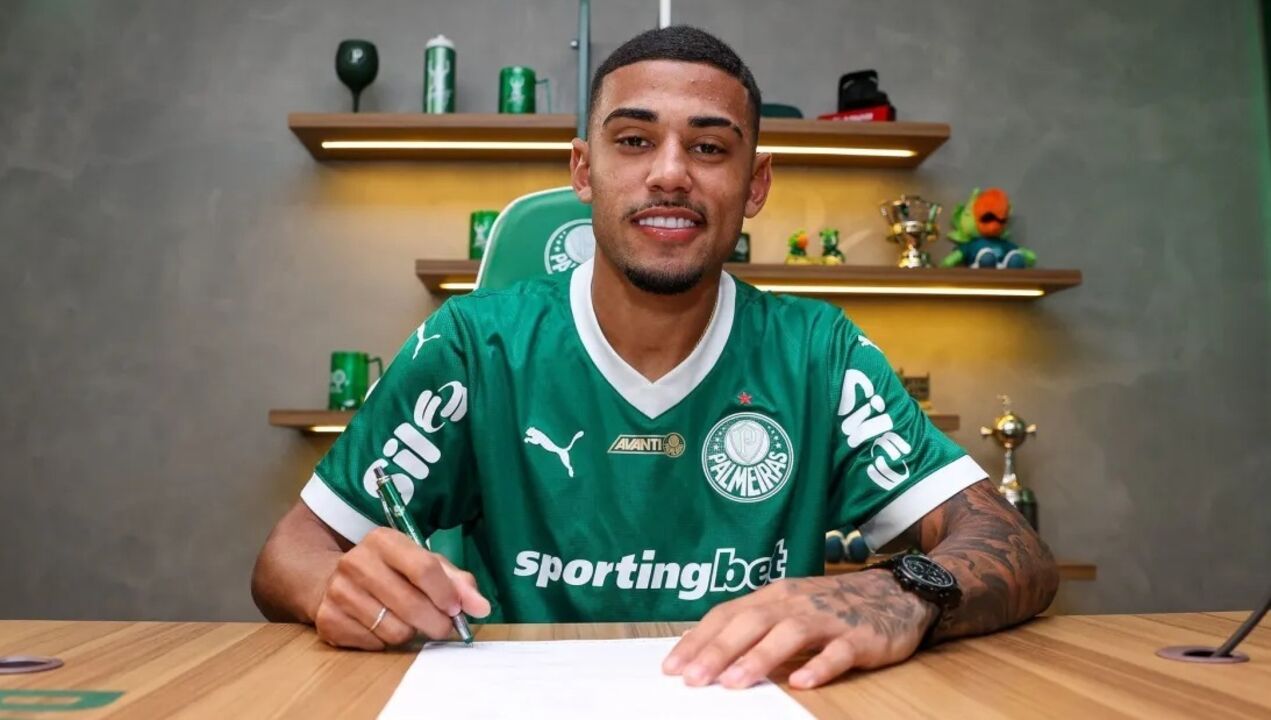 Quando renovou pelo clube brasileiro 