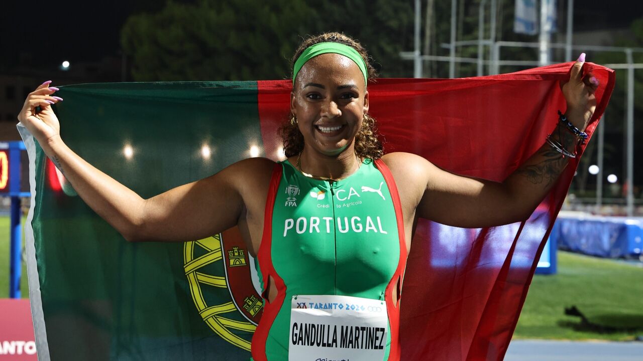 Arialis Martínez de bronze