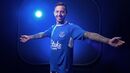 Dwight McNeil na chegada ao Everton