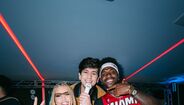 Vinicius Jr e Virgínia em mega festa na despedida das férias
