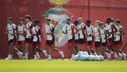 Treino do Benfica na véspera do jogo com o Hearts