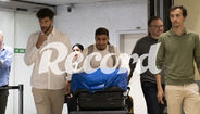 Moncef Zekri à chegada a Lisboa, numa imagem exclusiva Record