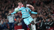 Axel Tuanzebe (28 anos)