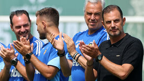 Sotiris Silaidopoulos no banco do Rio Ave