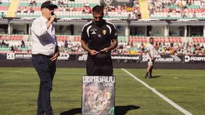 As imagens da homenagem a Miguel Lopes no Estádio José Gomes