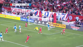 Lewandowski já marca na MLS: o bis do avançado polaco na vitória sobre o Charlotte FC