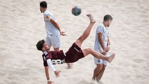 GRAP e Sesimbra garantem meias-finais do Campeonato de Elite de futebol de praia