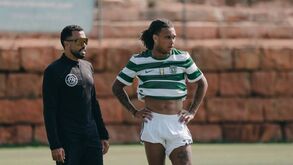 Diego Moreira aquece para a nova época: extremo formado no Benfica mostra-se a treinar... vestido à Sporting