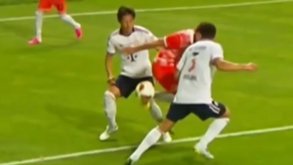 'Cabrito' de Matheus Aiás contra o Bayern Munique