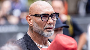Dave Bautista vem resolver o problema