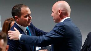 Gianni Infantino e Ali Al-Hussein em 2016