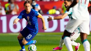 Modric em ação pela Croácia no jogo frente a Portugal no Mundial'2026