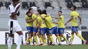 Jogadores do Arouca festejam em Guimarães