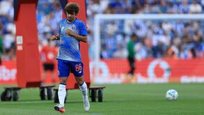Mora nos suplentes para o jogo com o Alverca