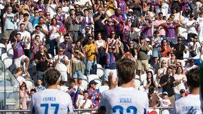 Cerca de 1000 espetadores estiveram no jogo 