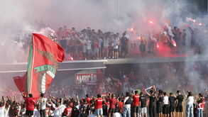 Um mar de gente: foi assim que o Benfica foi recebido na Luz