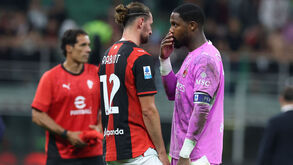 Adrien Rabiot e Mike Maignan no AC Milan
