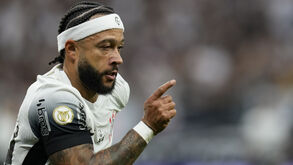 Memphis Depay arrasa Corinthians: «Não honraram o acordo»