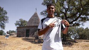 Mohammed Kebdani apresentado para a equipa B do V. Guimarães