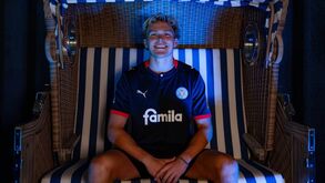 Noah Madsen assina pelo Kiel