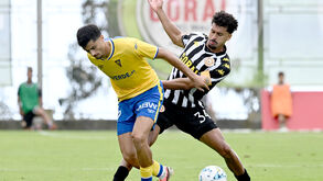 Léo Santos: «É muito especial chegar aos 50 jogos pelo Nacional»