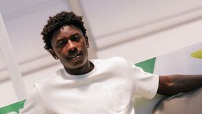 Michael Gonzalez procura espaço no ataque do Moreirense