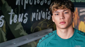 João Neto reforça o Paços de Ferreira por empréstimo até final da época
