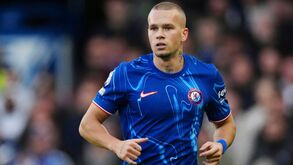 Ucraniano em busca de clube