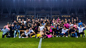 Plantel do Sabah celebra qualificação para a Champions