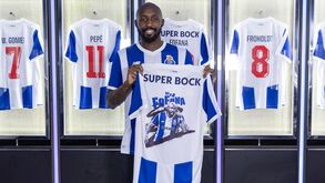Seko Fofana apresentado
