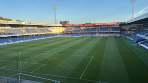 Aarhus recebe o Benfica a 40km de casa enquanto espera pelo seu novo estádio