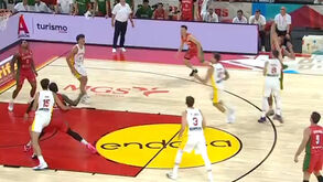 Próximo português na NBA? Rúben Prey foi um 'predador' frente à Espanha e estes lances provam-no