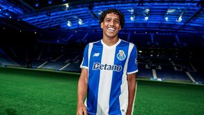 Souza é reforço do FC Porto