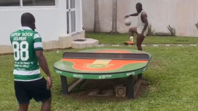 Seydou Doumbia não esquece o Sporting: antigo avançado dá toques com Kessié de leão ao peito