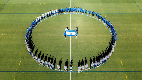 A homenagem do plantel do FC Porto a Jorge Costa no dia em que se assinala um ano da sua morte