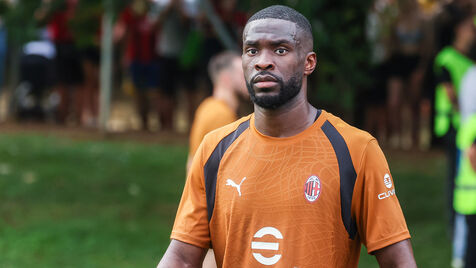 Benfica faz sondagem por Fikayo Tomori