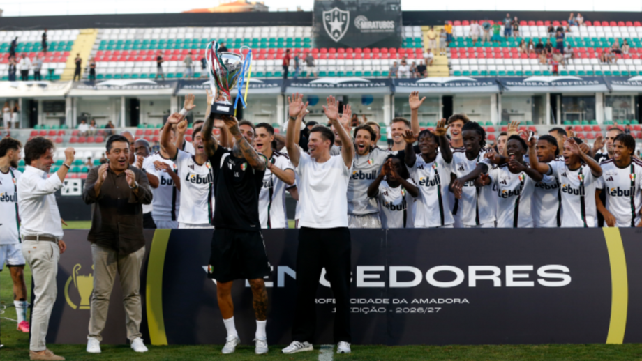 O Estrela venceu o Troféu Cidade da Amadora frente ao Al Nassr