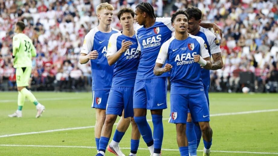 AZ Alkmaar vence Supertaça holandesa contra PSV Eindhoven após expulsão