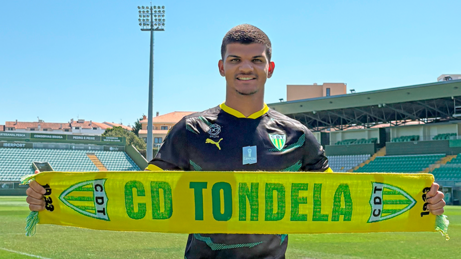 Mateus Sarará reforça Tondela