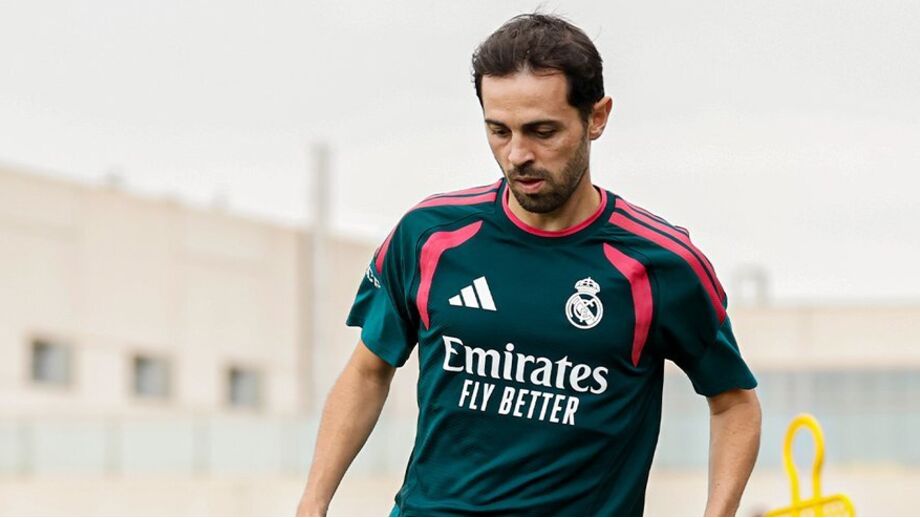 Bernardo Silva no treino do Real