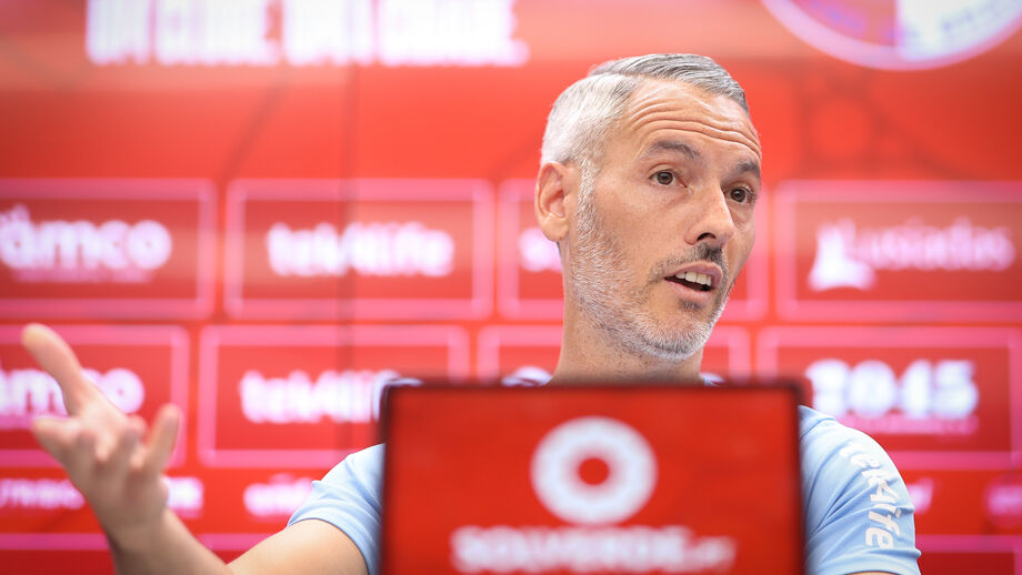 Carlos Vicens define objetivos para a temporada