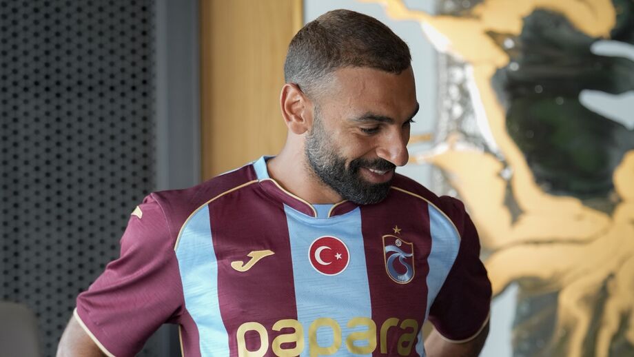 Salah com as cores do Trabzonspor