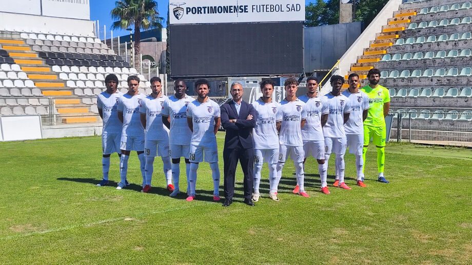 Italo Cabelinho, João Mendes, Paulinho, Yépié Yépié, Wermeson, Rodiney Sampaio (presidente da SAD), Favero, Gonçalo Águas, Jader, Caleb Okerere, Ericson e Dudu