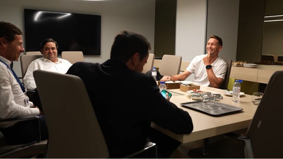 De Jong com Villas-Boas, Tiago Madureira e Henrique Monteiro