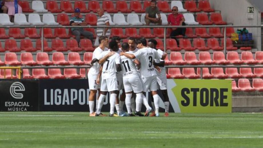 Académica vence Chaves, por 4-1, na partida inaugural da primeira jornada da temporada 2026/27 da 2.ª Liga